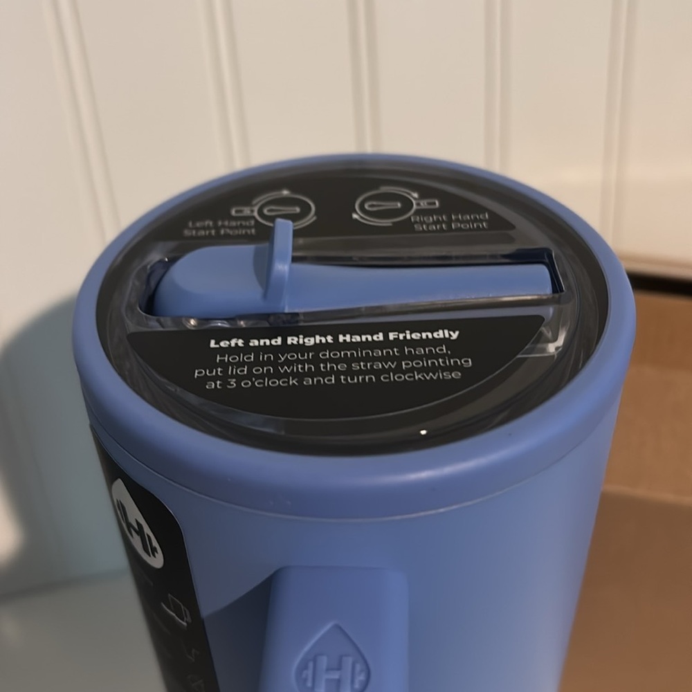 Poshmark Blue HydroH2o Bottle No Box NWT Final Sale - Picture 9 of 9